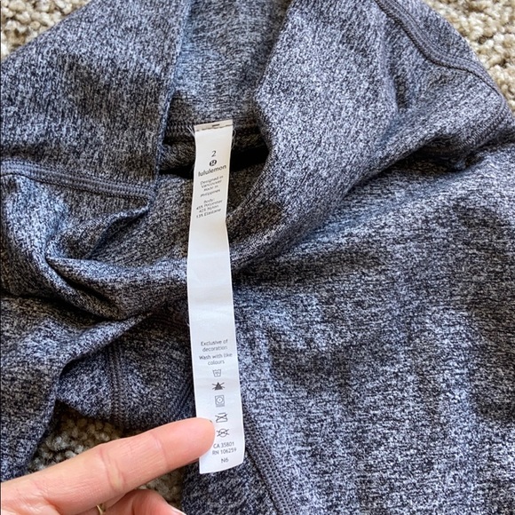 Lululemon 25” wunder under - Picture 6 of 10